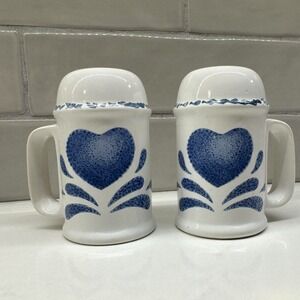 Vintage 1992 House Of Lloyd Country Farmhouse Salt & Pepper Shakers Blue Hearts‎
